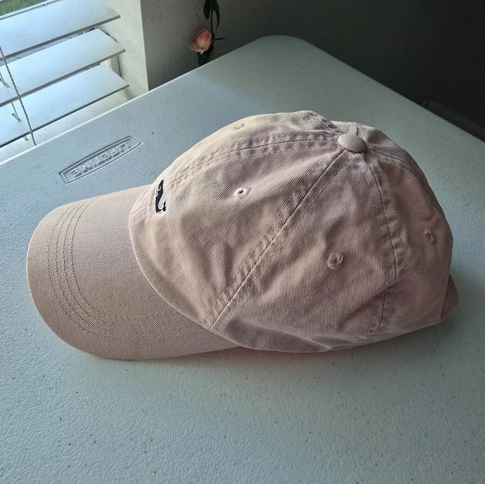 Vineyard Vines pink womens trucker cap hat snap back one size embroidered cap